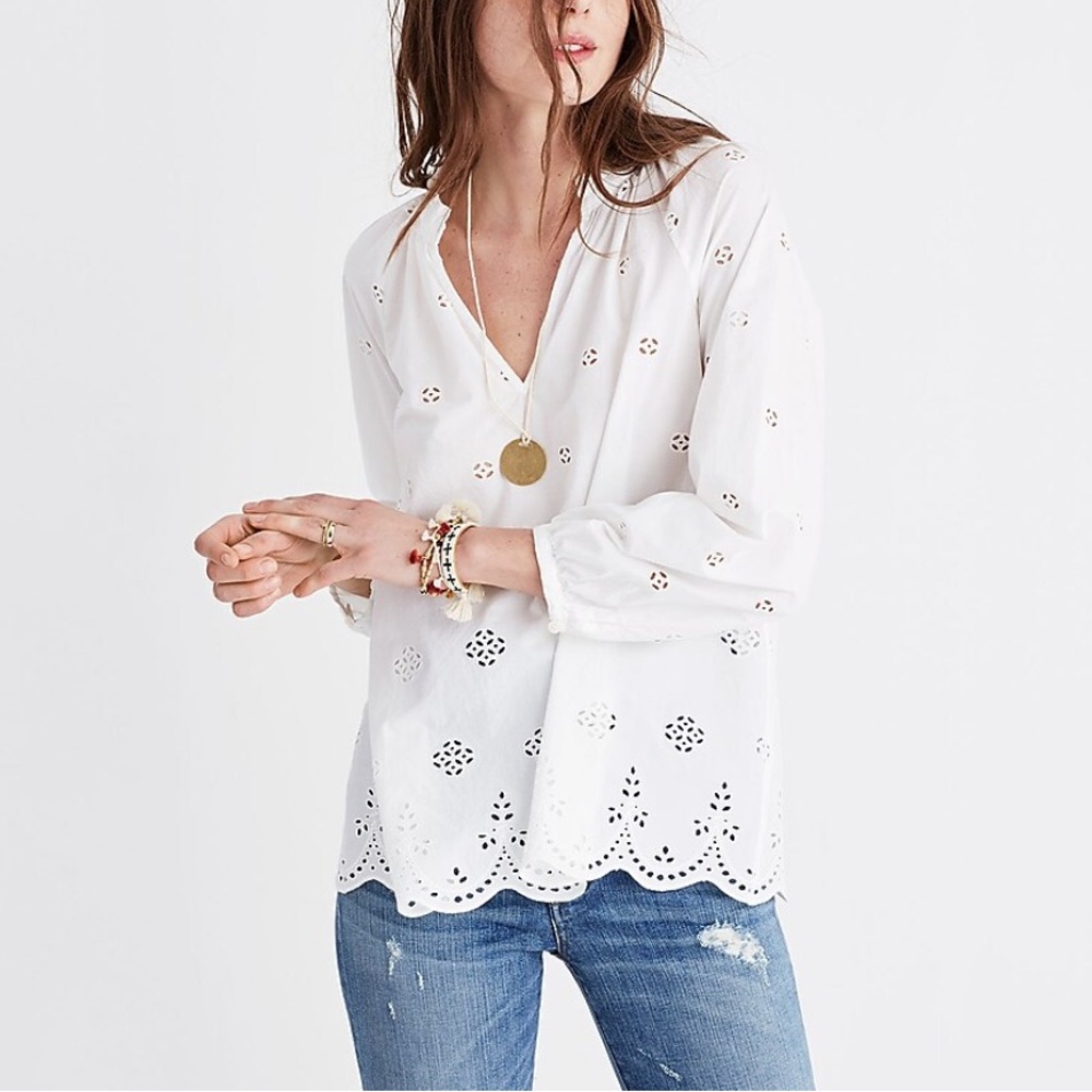 EUC Madewell Eyelet Popover Top in White Size Small 100% Cotton